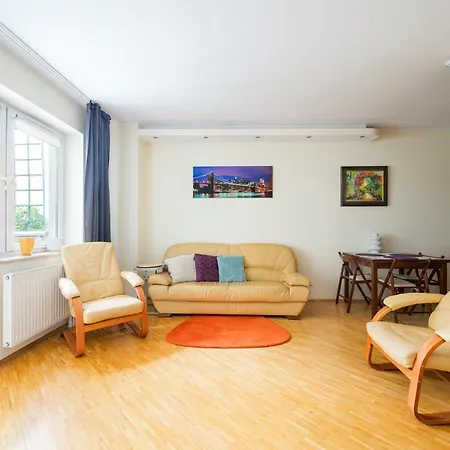 Grodkowska Standard By Bookinghost Apartamento
